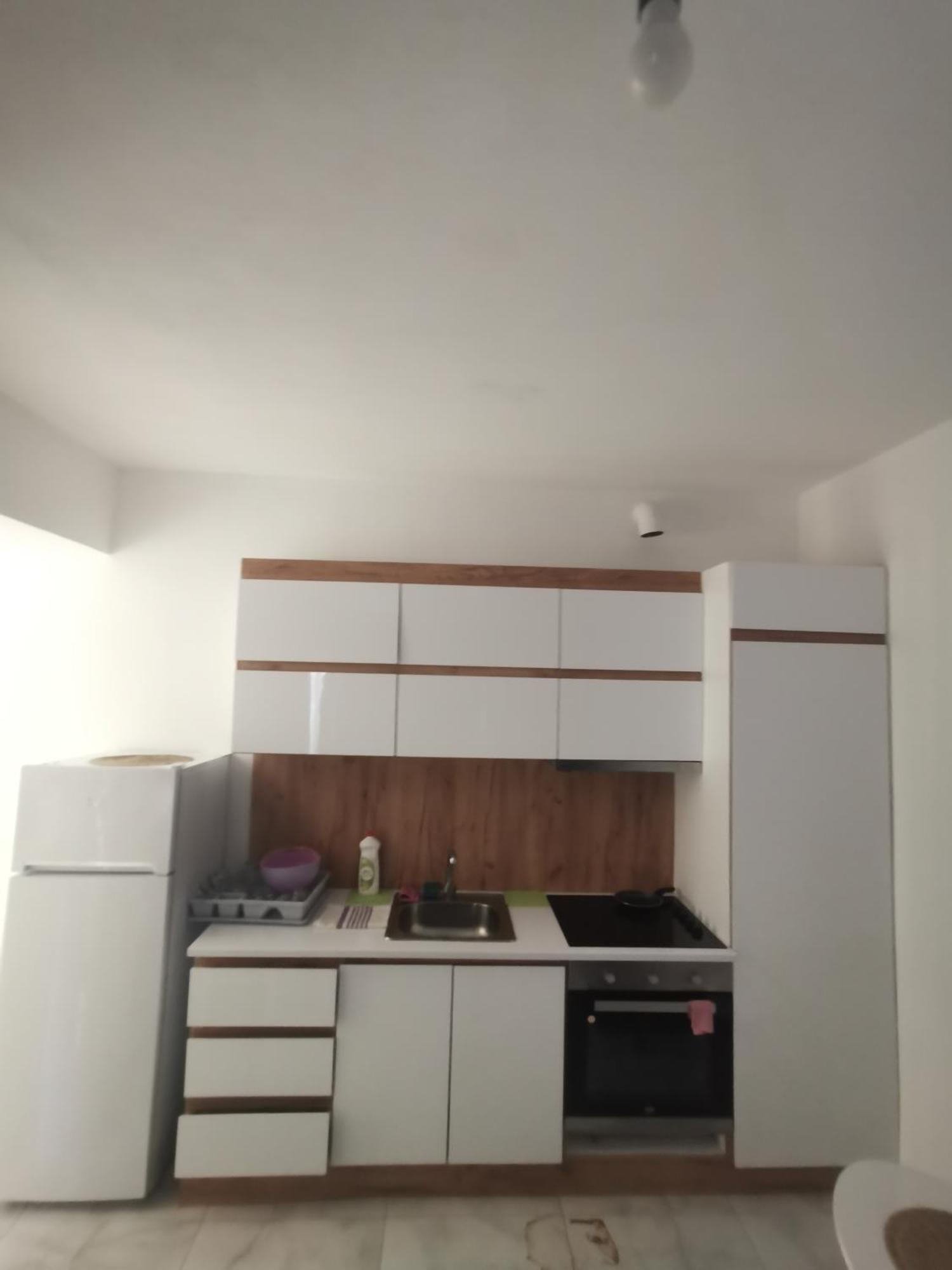Davids Apartments Sarandë Buitenkant foto